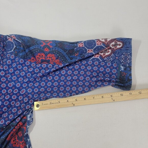 Catherines Women's 3/4 Sleeve Blue Red Print Women's Shirt Top Crystal Accent 3X - Picture 7 of 7